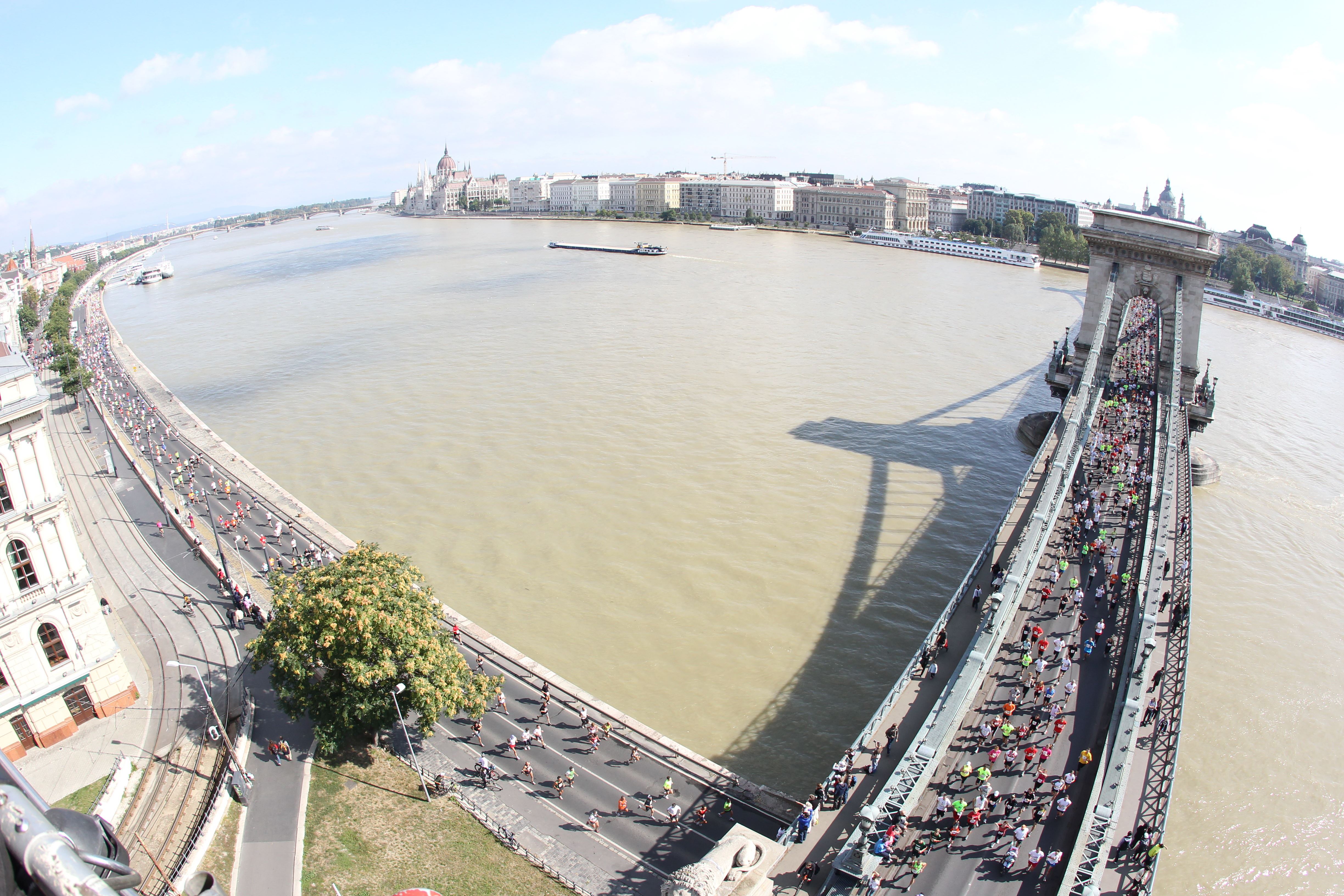 budapest running tour