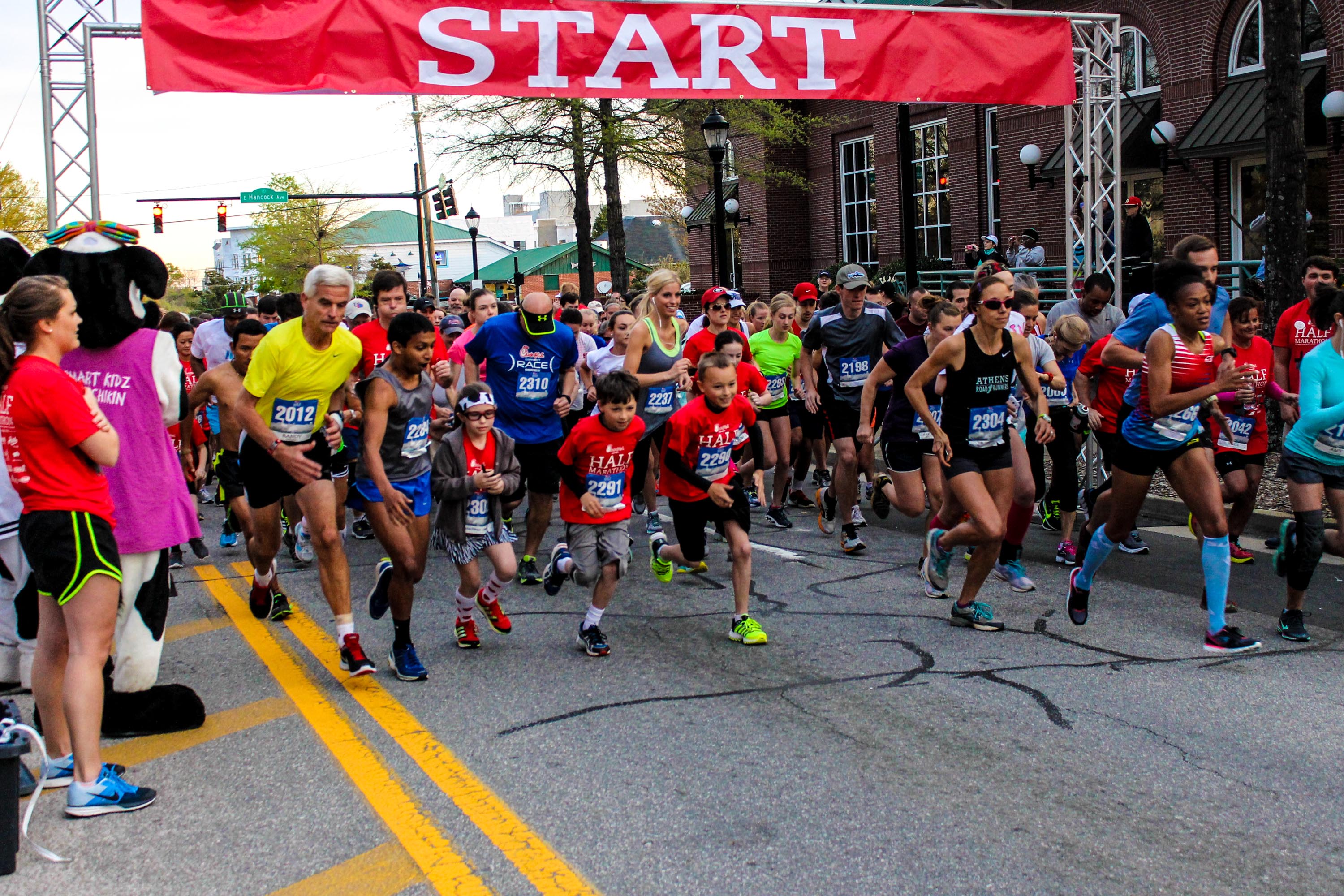 Chick filConnect Half Marathon World's Marathons