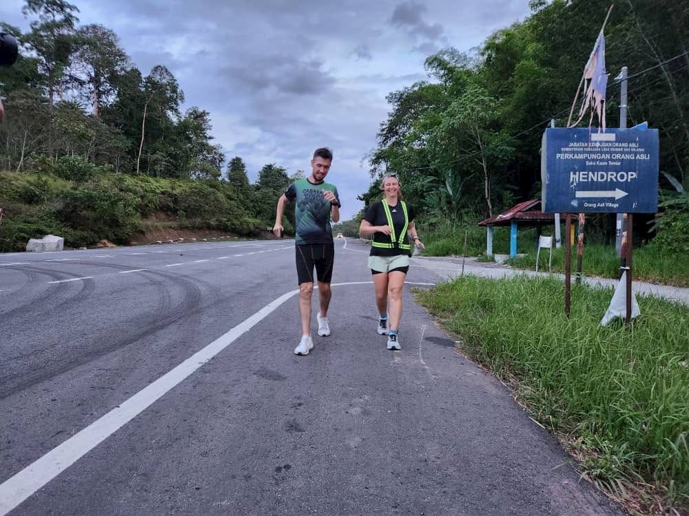 coast 2 coast 444km