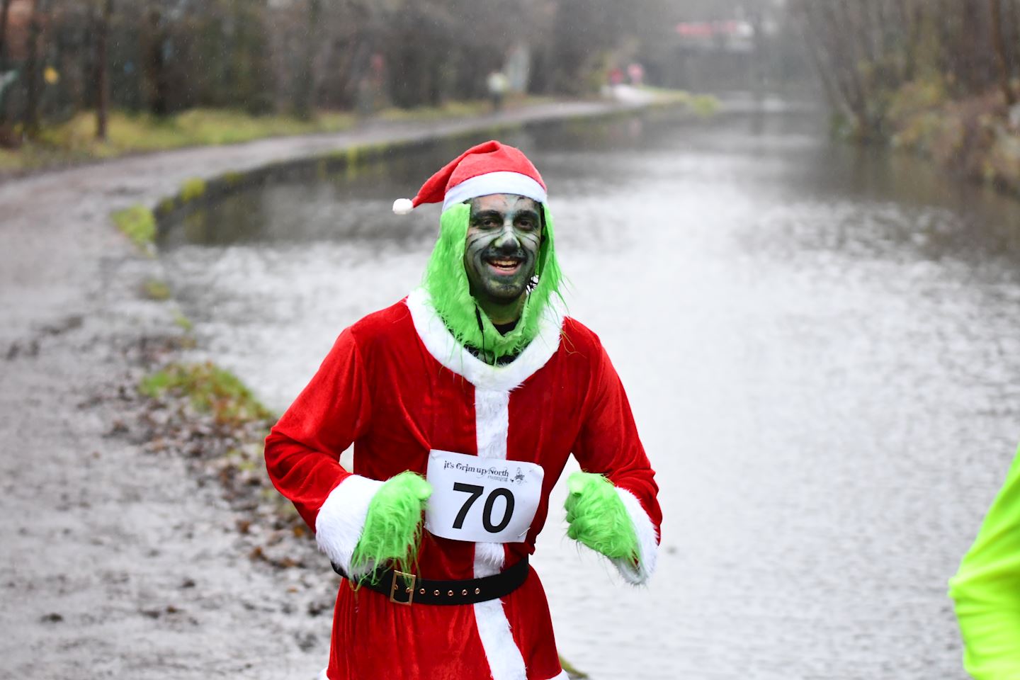 crikey its the christmas cracker day 1