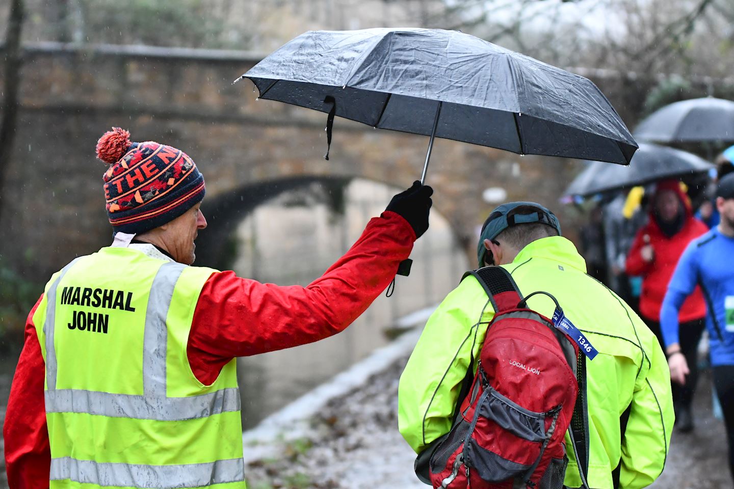 crikey its the christmas cracker day 2