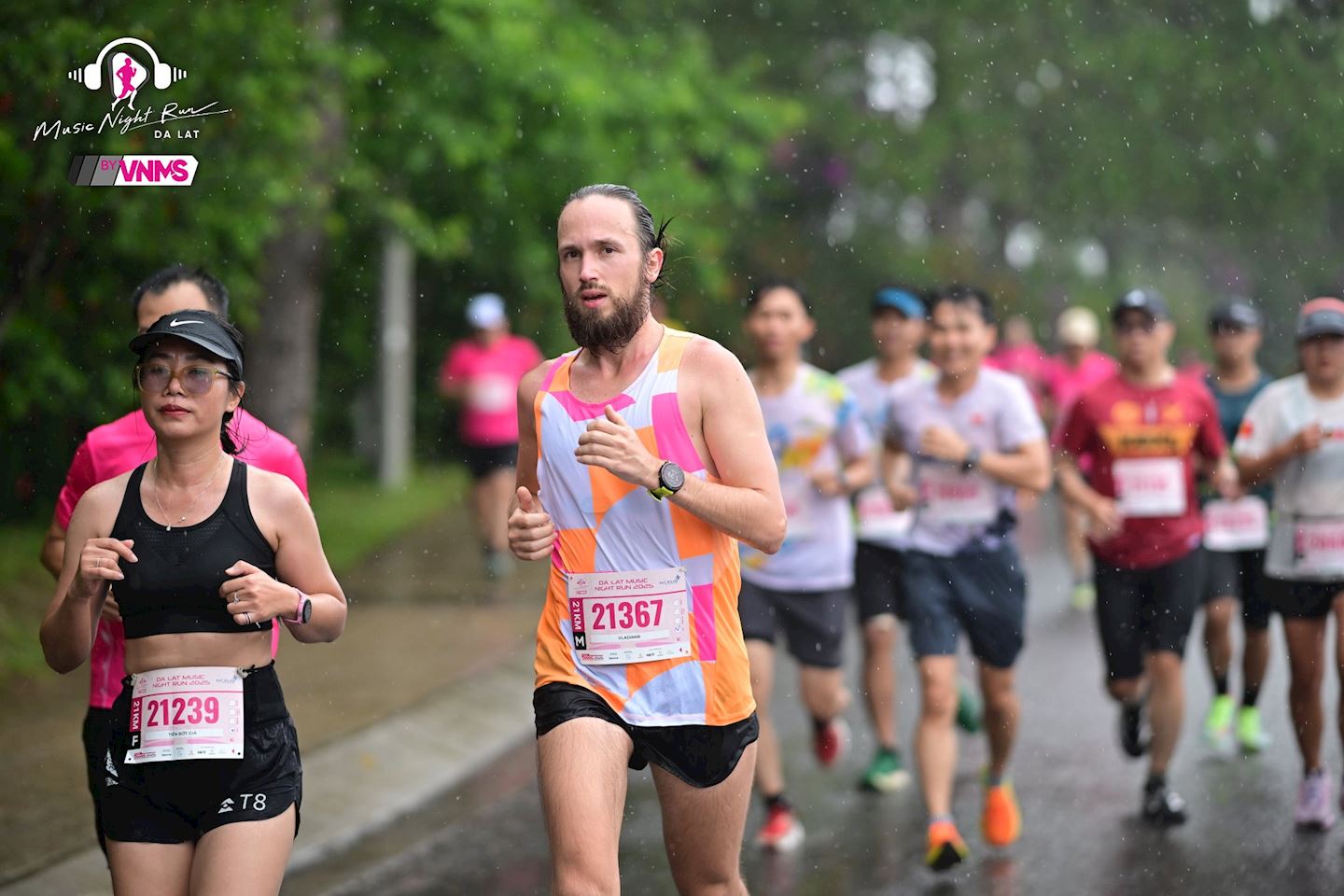 da lat music night run