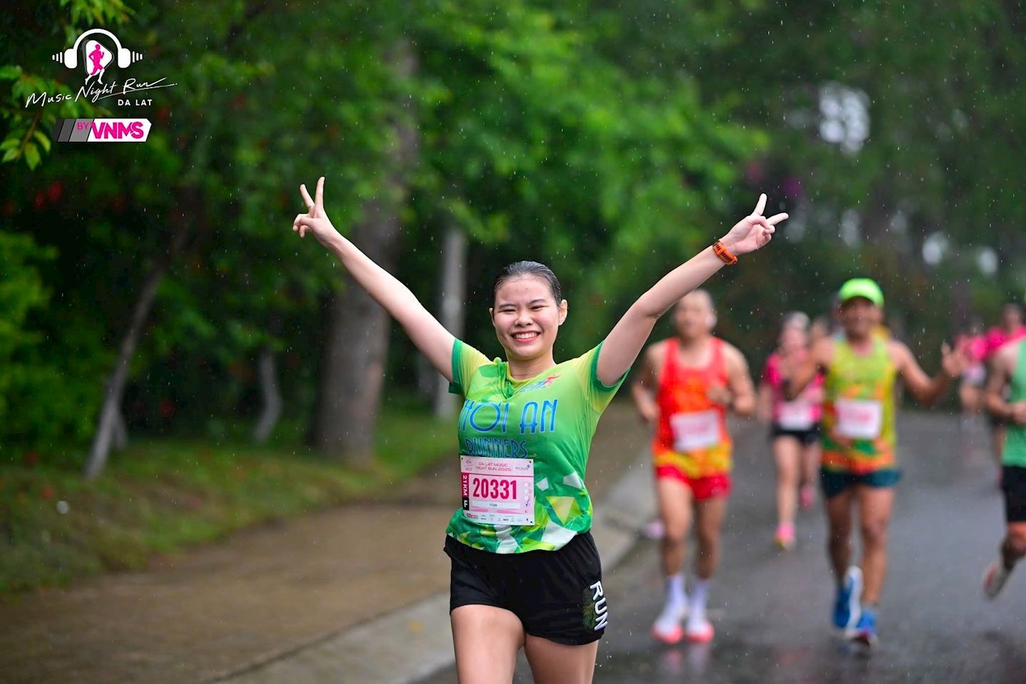 da lat music night run