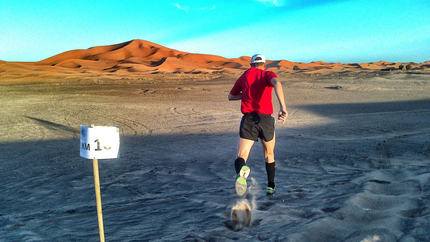 dune marathon run in the desert