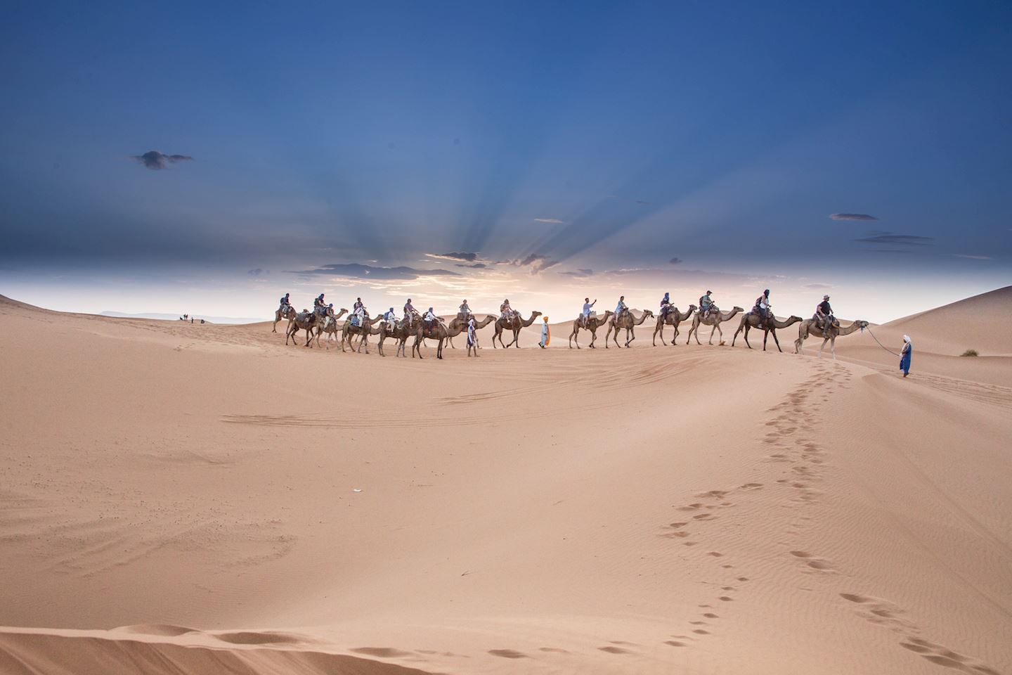 dune marathon run in the desert