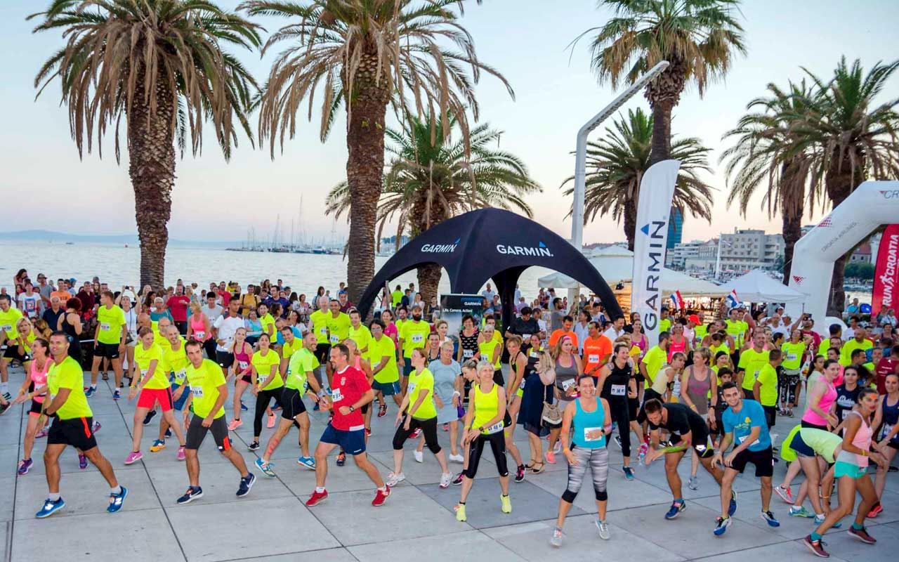 glow run split