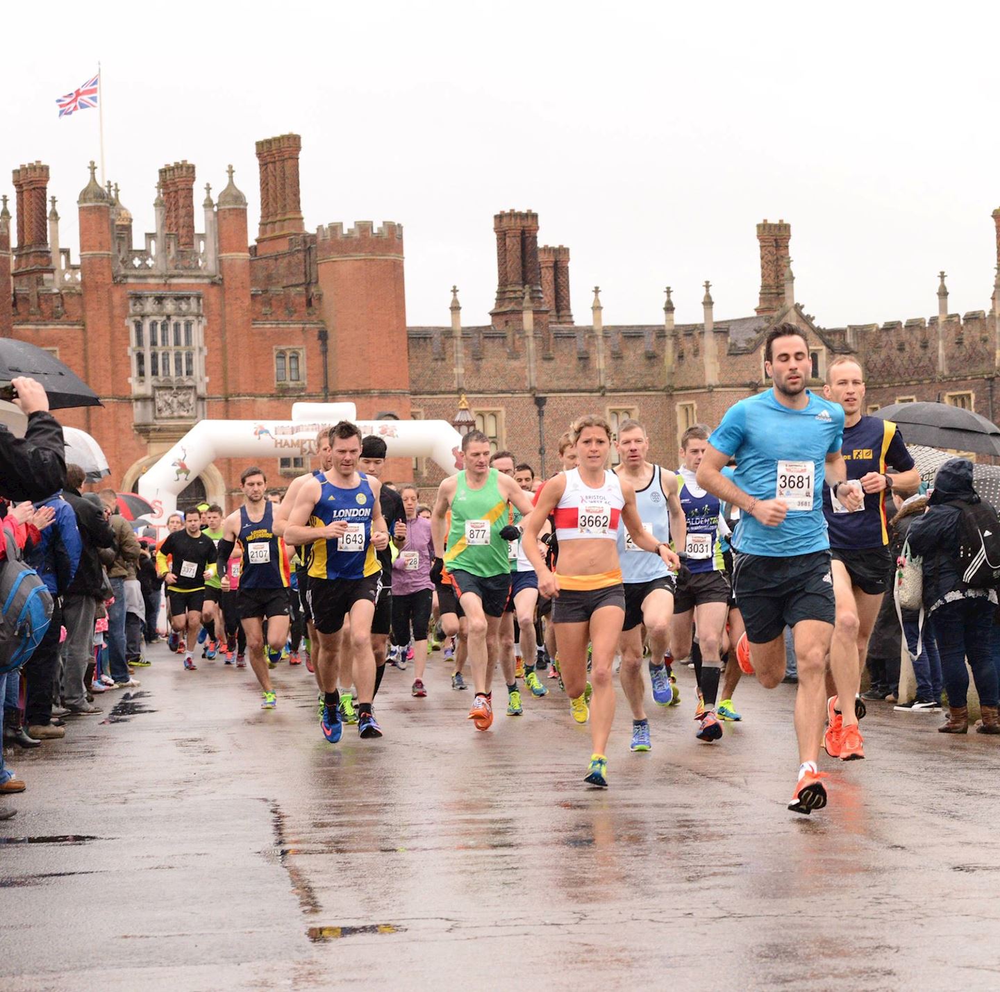 hampton court palace half marathon