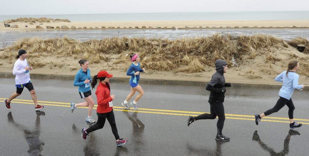 Hyannis Marathon, Half Marathon, 10Km & Marathon Team Relay, 03 Mar 2024