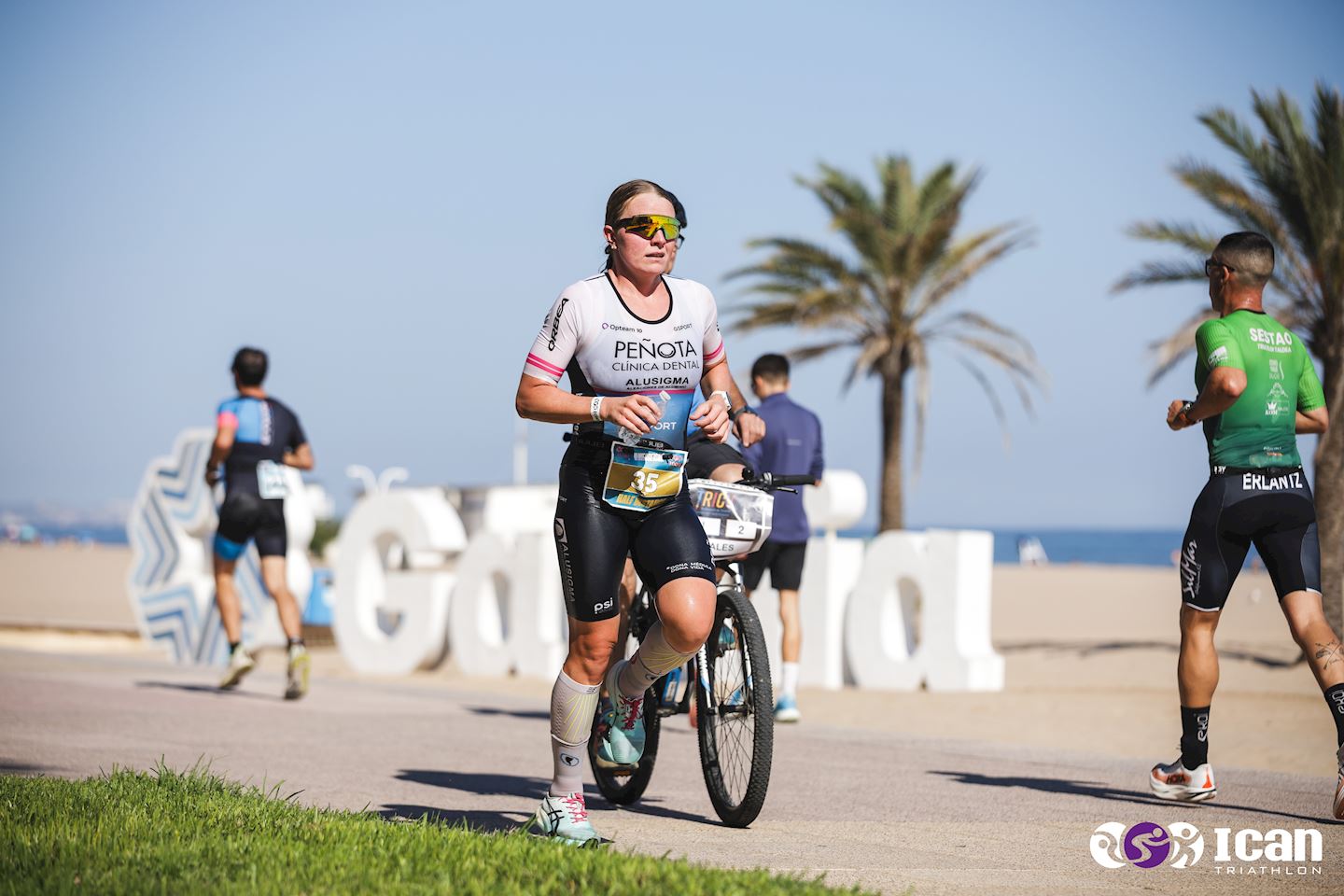 ican triathlon gandia