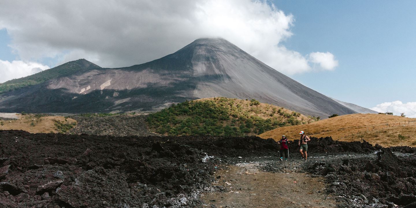 land of volcanoes guatemala hiking getaway