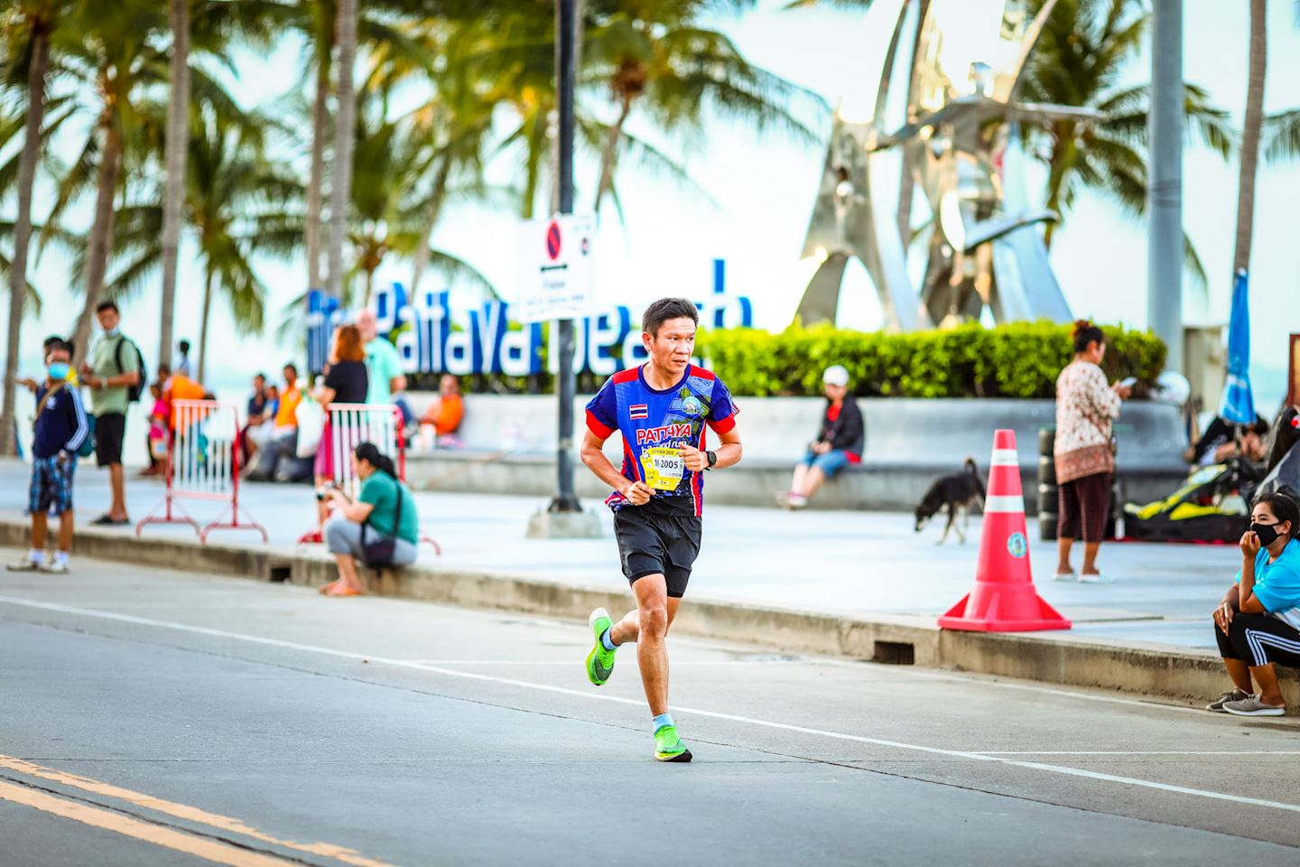 loma run on the beach