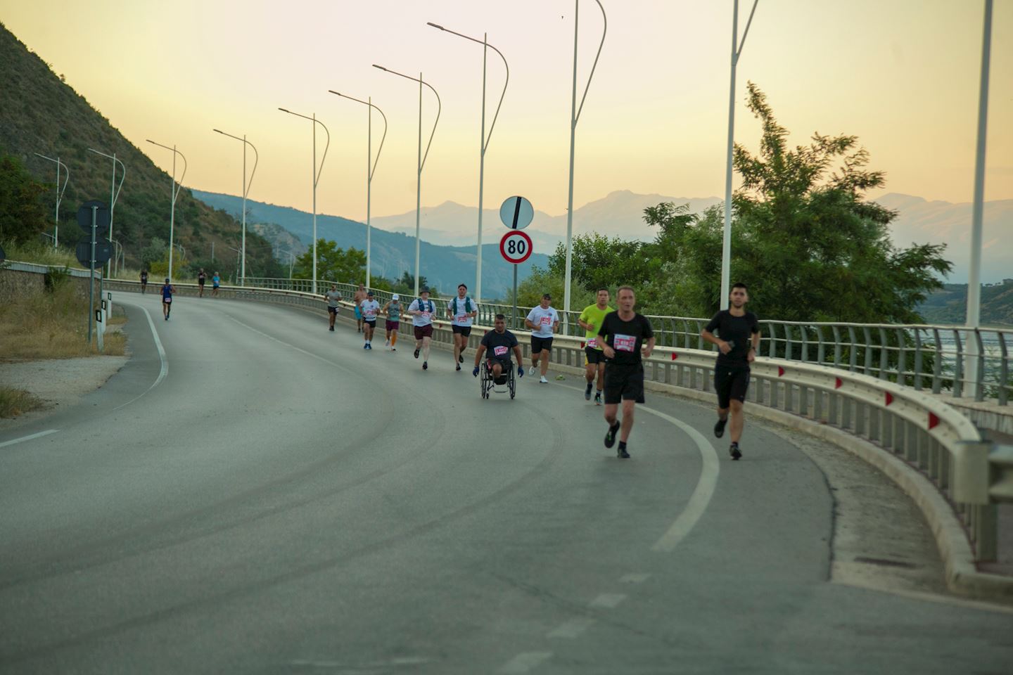night marathon in the city of pogradec enkelana