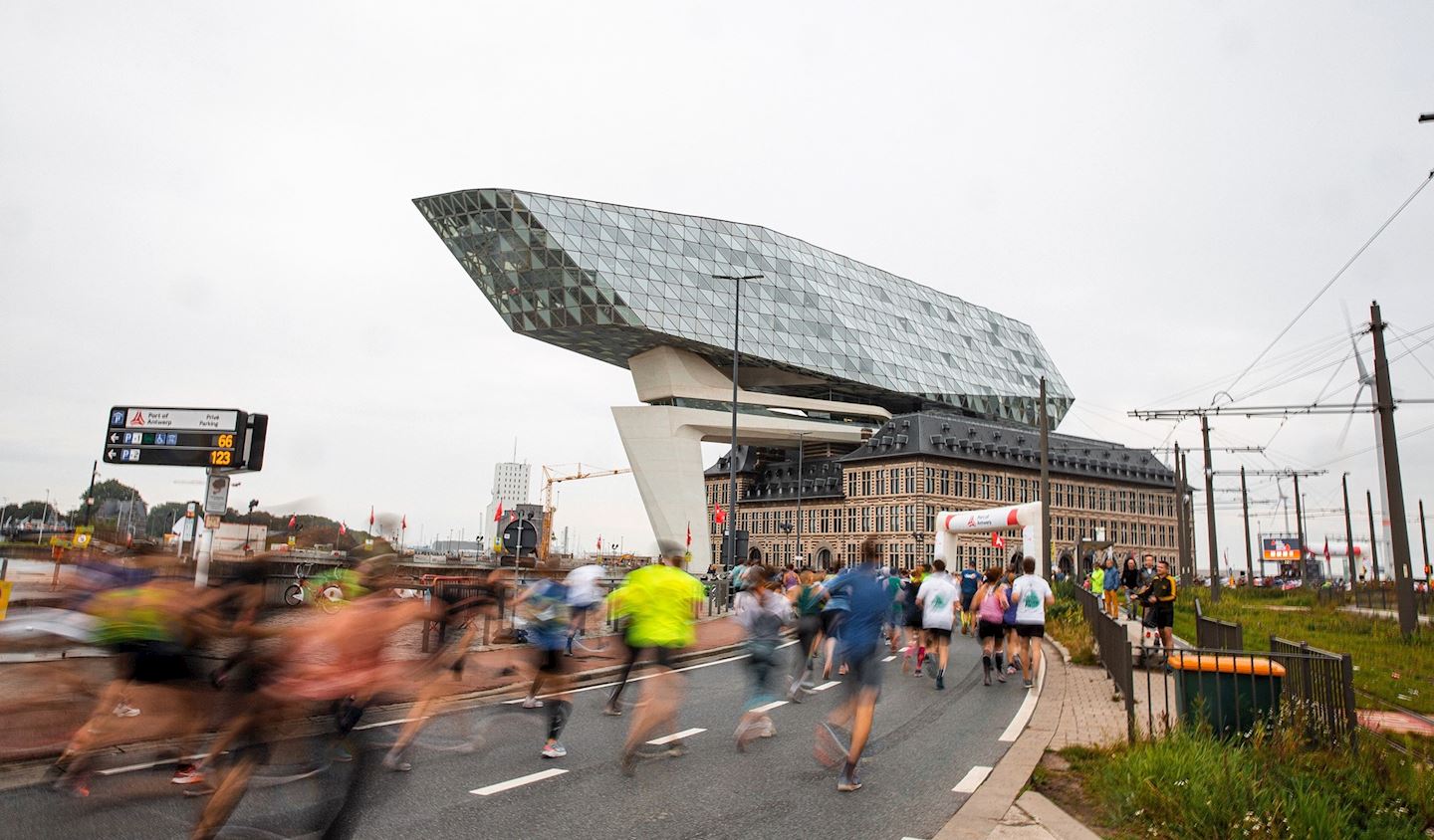 port of antwerp night marathon