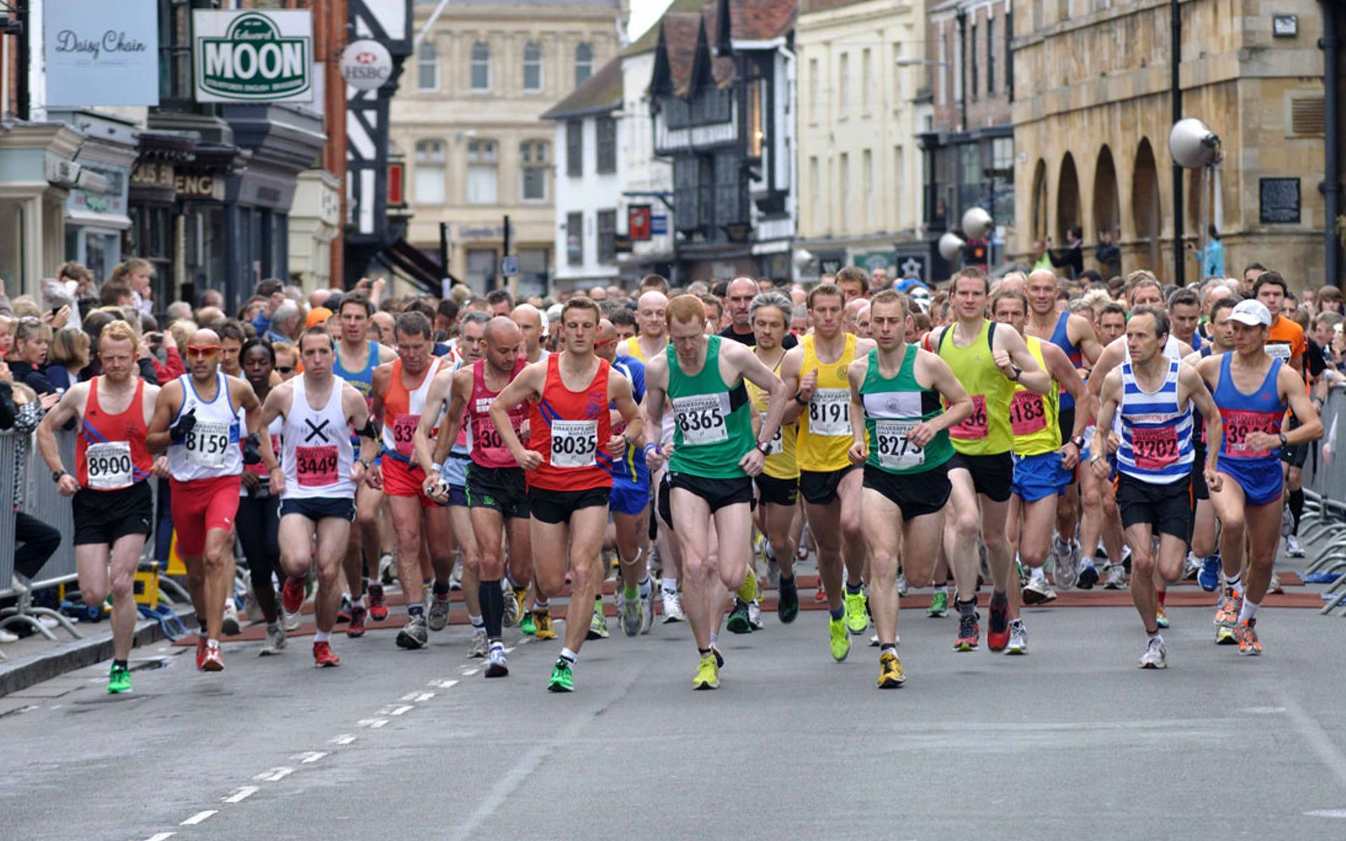 Marathon. Марафон бег. Марафонский бег. Бегуны марафон. Марафонский забег.