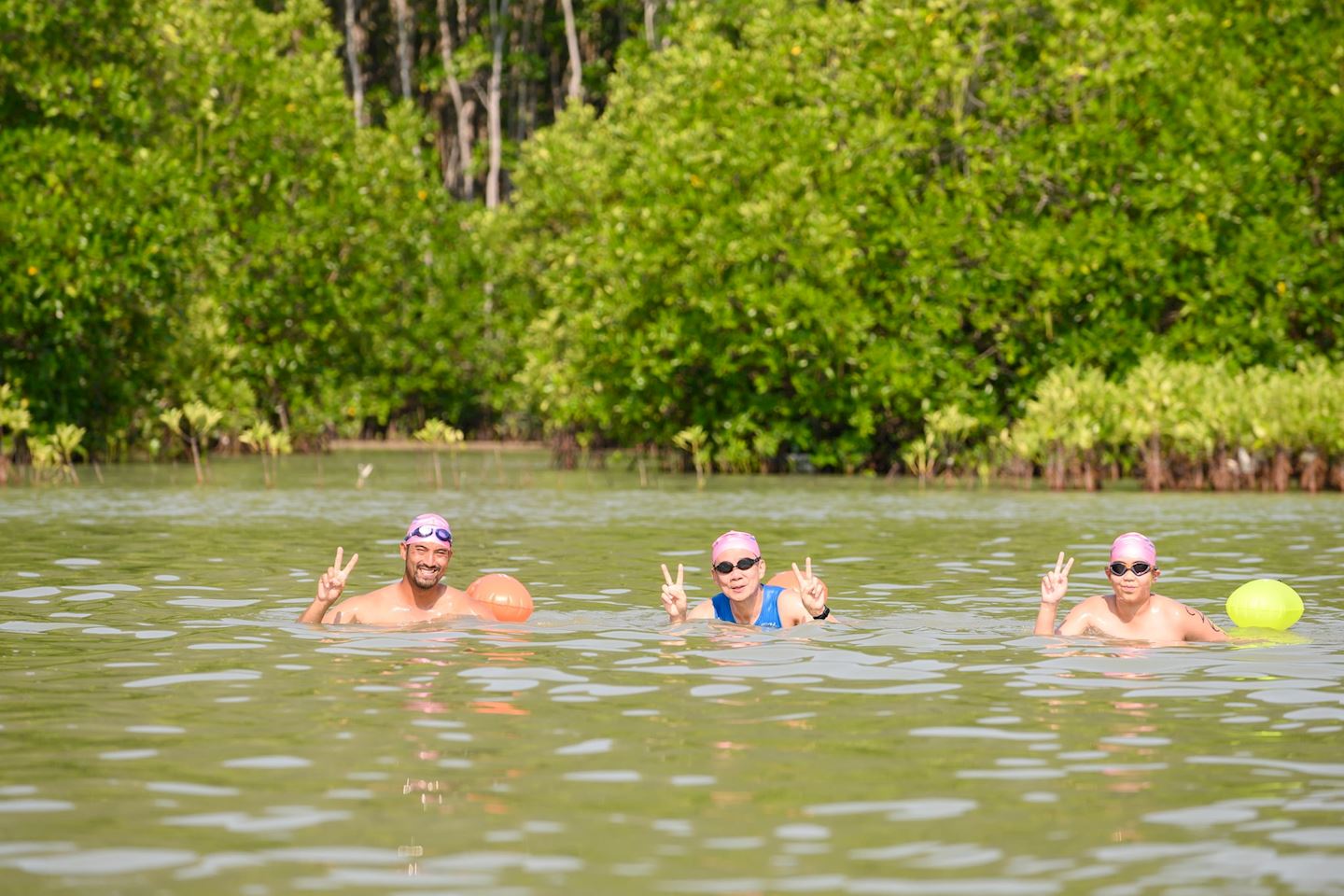 singora lake swim