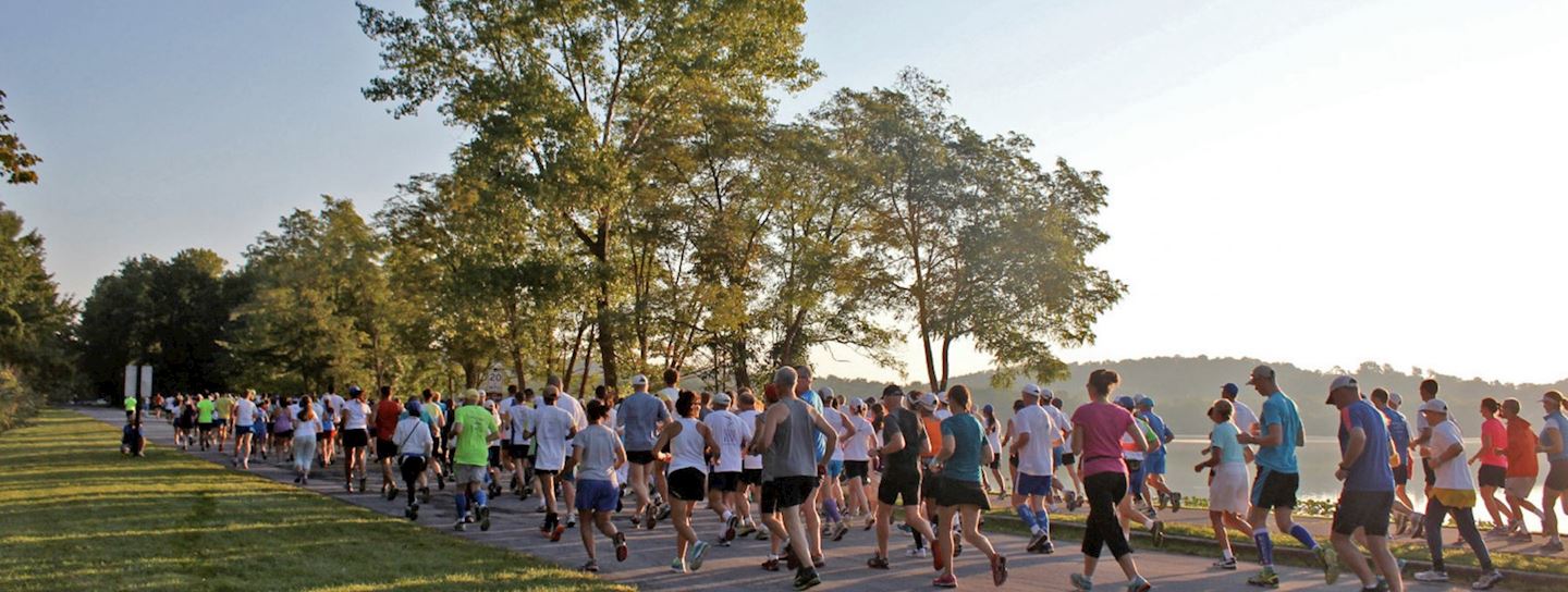 sri chinmoy half marathon at rockland lake