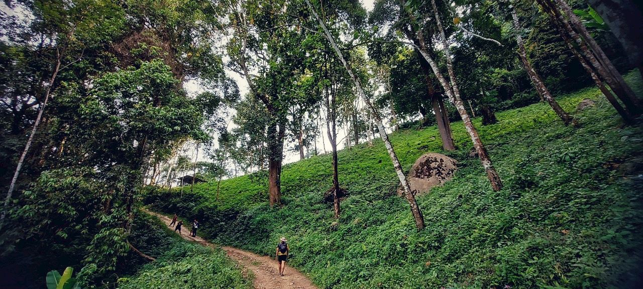 thep sadet trail the challenge of lanka noi