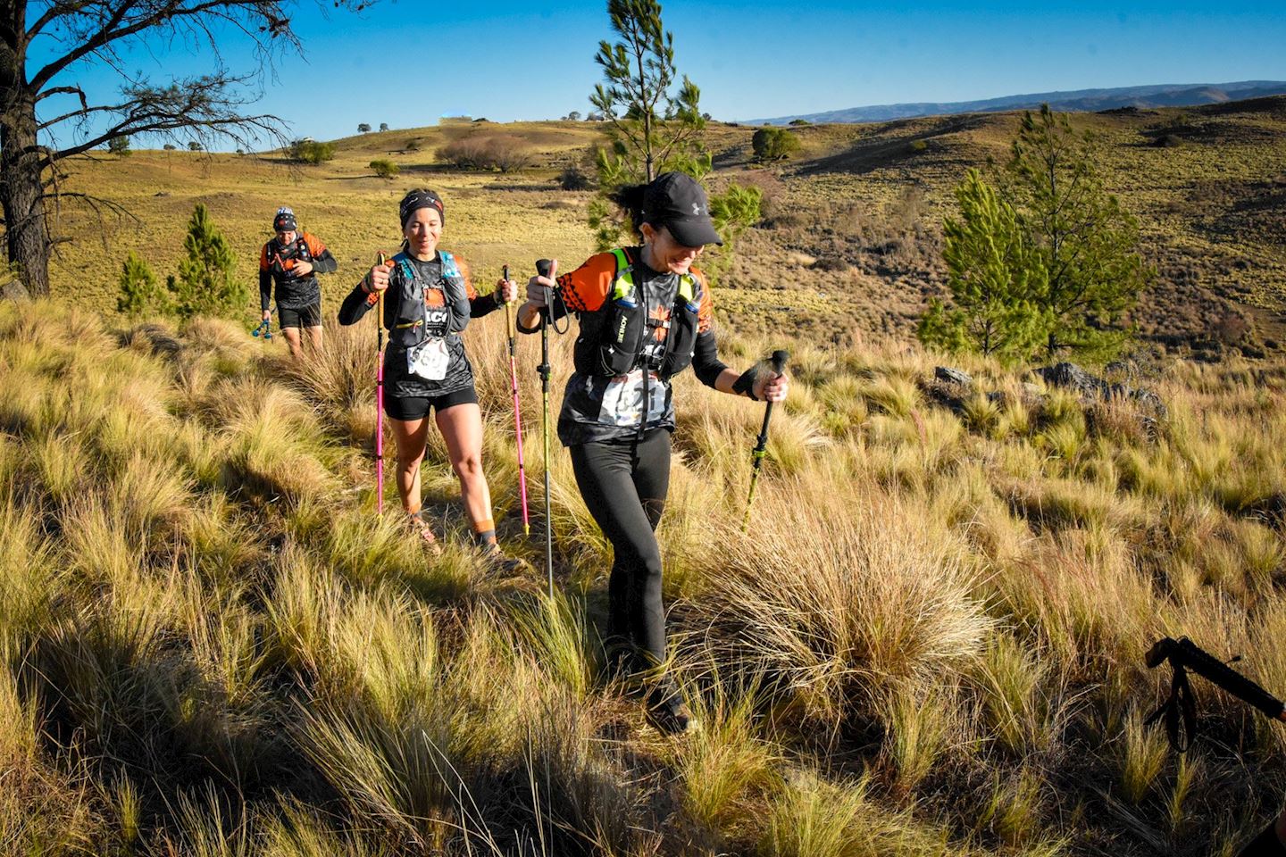 utacch ultra trail amanecer comechingon