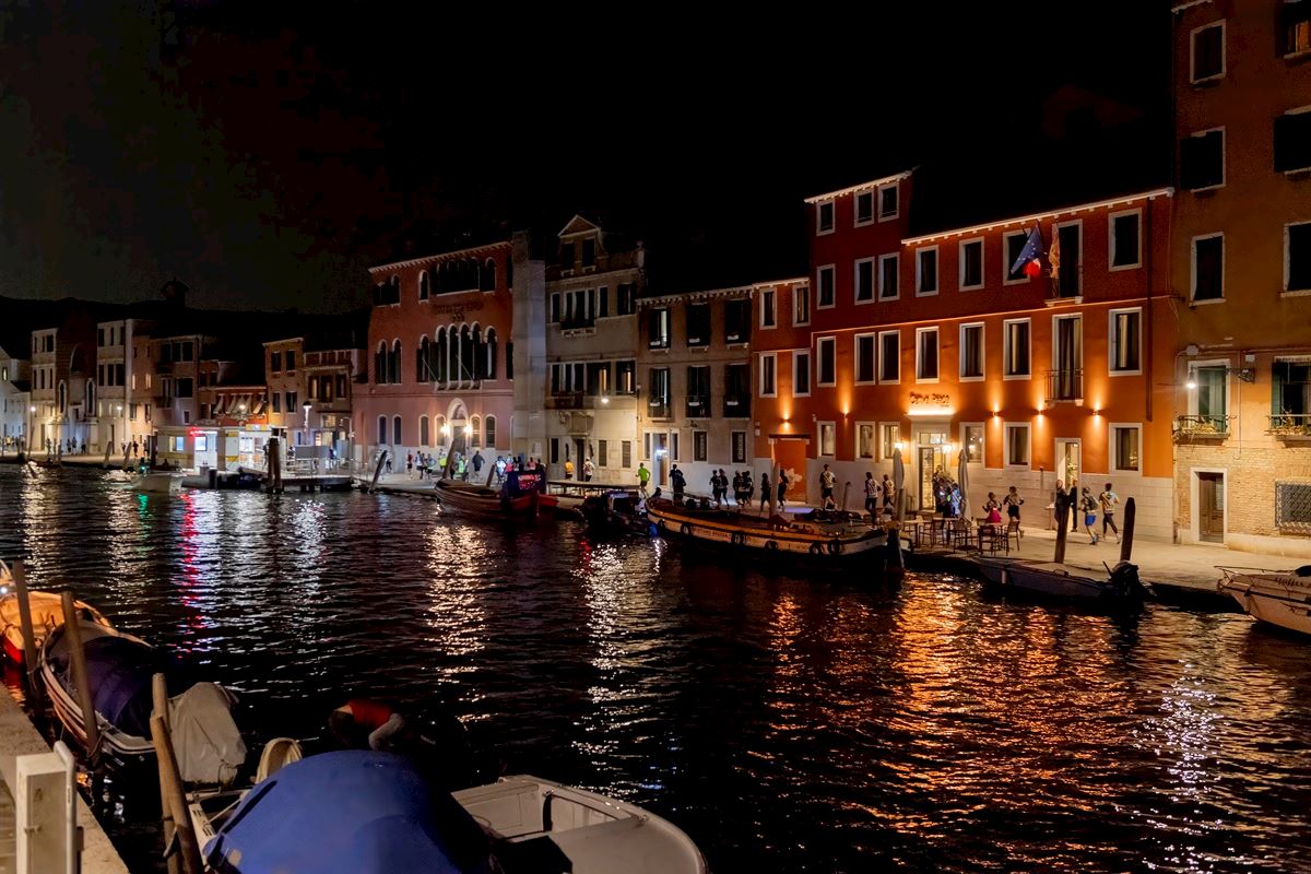 venice night trail