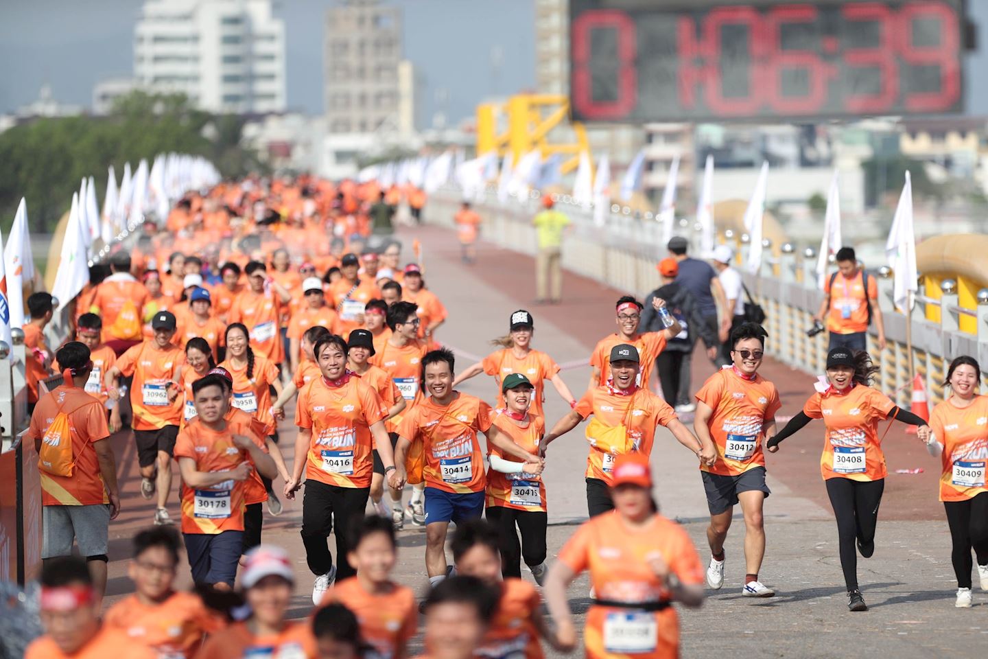 vnexpress marathon da nang midnight