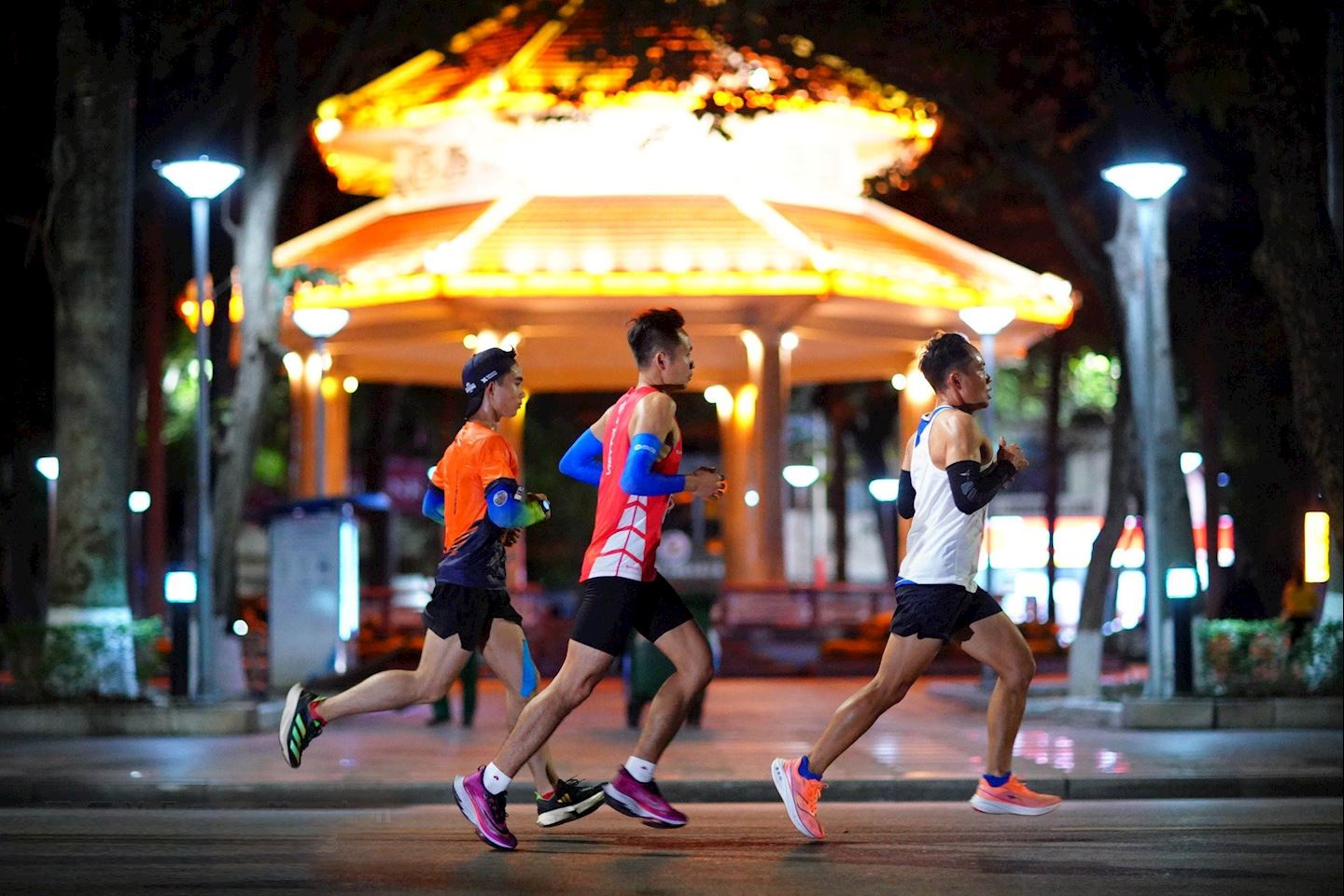 vnexpress marathon da nang midnight