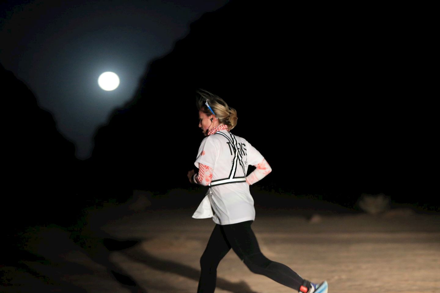wadi rum full moon desert marathon