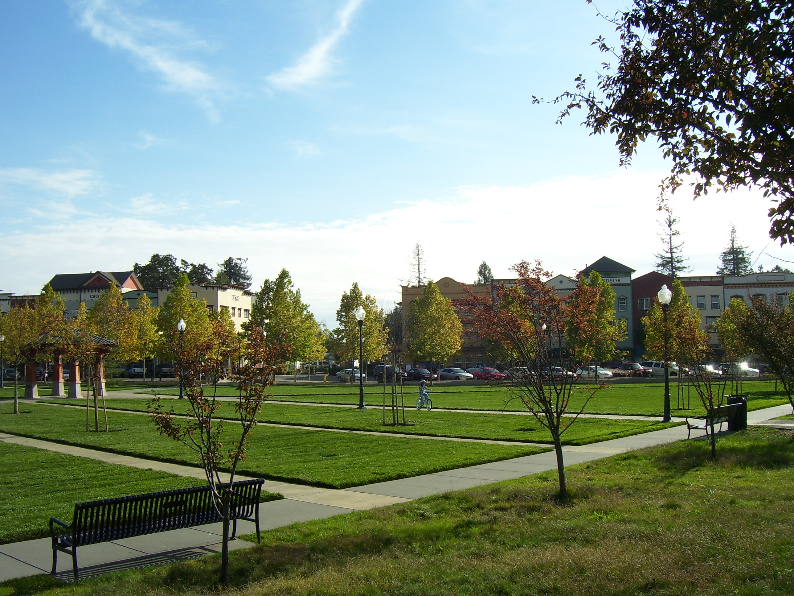 Windsor Run & Wine 13.1, 10K & 5k World's Marathons