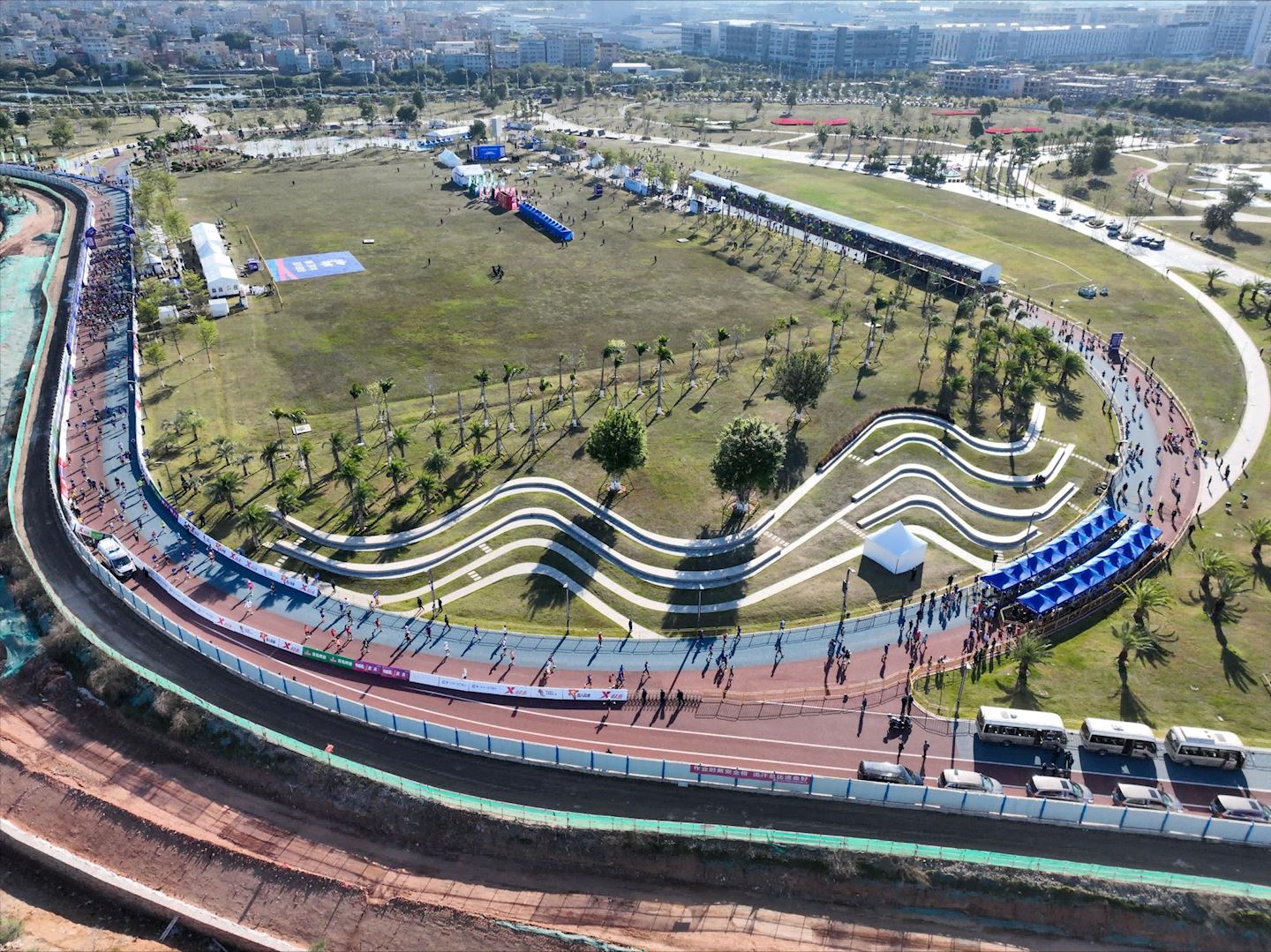 xiamen huandong half marathon